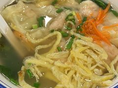 -长人馄饨铺(解放街店)