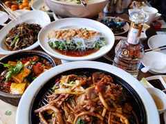 茶树菇炒牛肉-北京老铺烤鸭(老城根店)