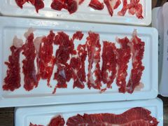 -来龍儿鲜切牛肉自助老火锅