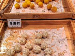 -金滏山烤肉·海鲜·火锅自助餐厅(襄阳万达店)