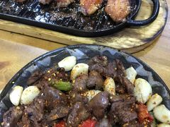 -老东镇啤酒屋海鲜加工·蒸汽海鲜·海鲜烧烤(台东店)