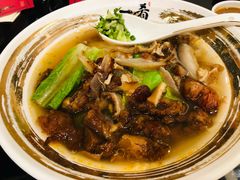 牛杂拼牛腩粿条-一肴·牛肉粿条(罗湖万象店)