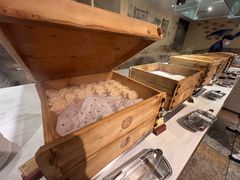 -白虎自助餐厅·真老虎·景观自助餐厅(广州长隆酒店)