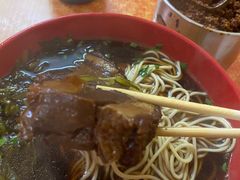 大肉面-小龙大肉面馆