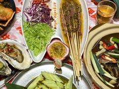 -威记烧嘢·南宁烧烤·超级生牛(绿地店)