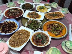 -洪霞餐馆