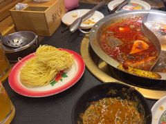 -沸炉重庆老火锅(军事博物馆店)