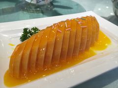 -赶海部落海鲜城(海阳路店)