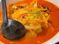辣海鲜面-桃园中华料理炸酱面(燕儿岛路店)