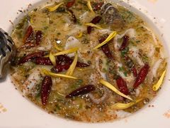 -渔语鱼酸菜鱼新川菜(来福士店)