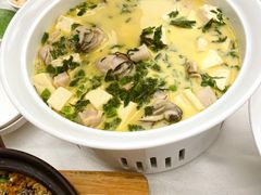 -品海楼·大连海胆锅贴馆(东港店)