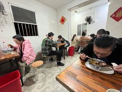-叶新小吃店(来凤小区总店)