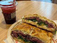 -OUR Bakery(中海环宇荟店)