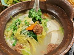 牛肉丸子汤-东方亚克西餐厅(西康路店)