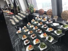 -三亚湾海居铂尔曼度假酒店