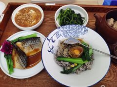 -雪梅月子中心(华侨城店)