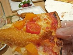 -必胜客(WOW中心城店)