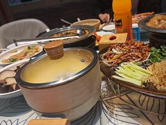 -老郑家东北春饼(龙悦居店)
