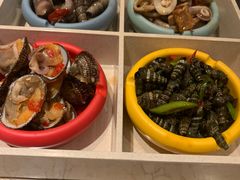 -喝丢一只鞋辣炒海鲜小烧烤(三八广场店)
