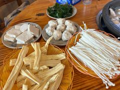 -大鼎石锅鱼(春江里店)