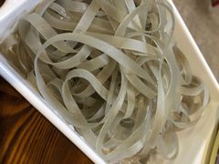 红薯粉-谭记老字号跳跳蛙·香辣蟹.专注二十年(滨江店)