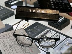 -浮光眼镜·蔡司视觉合作·数字验配中心(陆家嘴店)