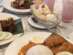 -关夫人餐厅(阳光广场店)