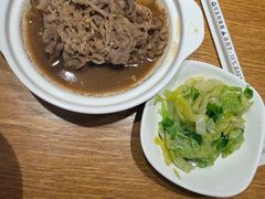 安格斯肥牛饭-南城香(北京南站店)