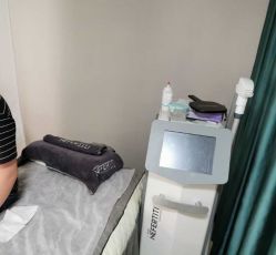 -첫번째 初见美学中心