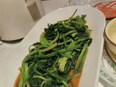 -谷丽羊肉串·新疆鲜货烧烤馆·清真·夜宵(长沙首店)