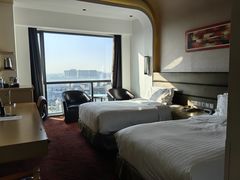 -上海松江假日酒店