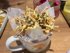 -秘密旅行Bonjour(黑金冠 江南西店)