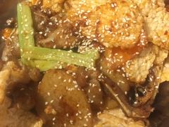 麻辣干锅牛蛙-避风塘(百联东郊店)