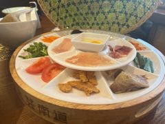 -芸南道·过桥米线(昆明老街旗舰店)