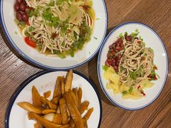 -穿越时尚餐厅(英武中路店)