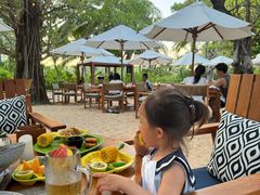 -三亚艾迪逊酒店·海滩烧烤 BARBACOA·现场乐队·浪漫晚餐·烧烤海鲜