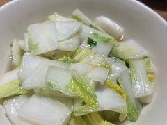 炒芽白-聚鑫朋酸菜肥肠(文艺路口店)