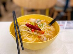 -谭仔米线(皇庭广场店)