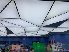 -龙格亲子游泳·水育早教运动中心(绿城店)
