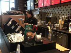 -星巴克臻选(武汉经开永旺梦乐城店)