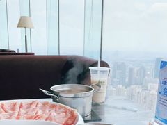 -云中捞高空旋转餐厅(商茂世纪广场店)