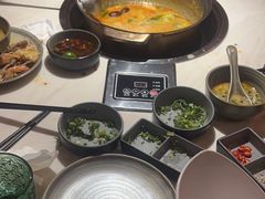 -喃喃椰·糟粕醋·椰子鸡火锅(七堡花园店)