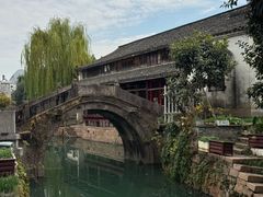 -丝绸小镇荻港古村
