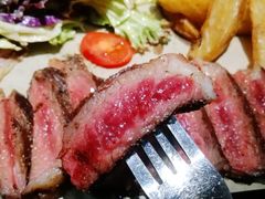 -The Cheebat 锌吧·Bistro(体育西店)