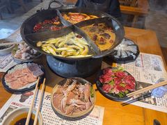 -白乐天毛肚火锅馆(南滨路店)