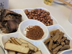 -土连锅·现熬养生汤锅(梁家巷店)