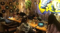 点击看大图 大厅-藤野造型·专业烫染店