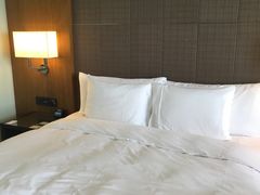 -上海滴水湖皇冠假日酒店