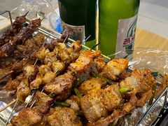 -烤满分·东北烧烤(首经贸店)