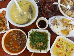 -渔娘蟹庄(阳澄湖莲花岛店)